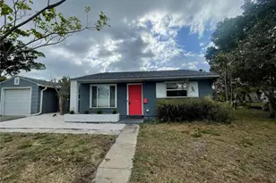 250 37th St N, Saint Petersburg, FL 33713 - Photo 1