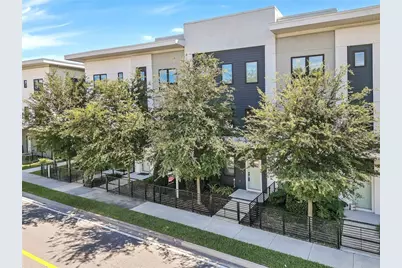 212 E Pineloch Avenue, Orlando, FL 32806 - Photo 1