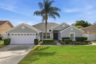 1051 Stationside Dr, Oakland, FL 34787 - Photo 1