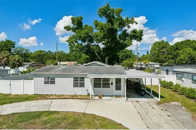 7210 14th Street N, Saint Petersburg, FL 33702 - Photo 1