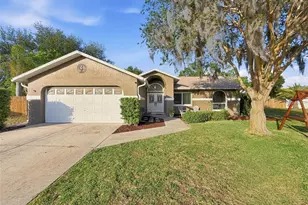4752 Meadowsweet Ct, New Port Richey, FL 34653 - Photo 1
