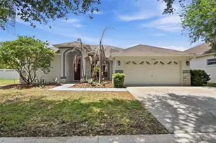 16825 Harrierridge Pl, Lithia, FL 33547 - Photo 1