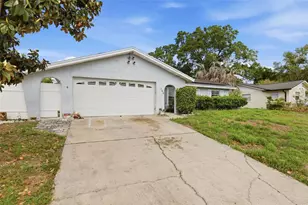 200 Sir Lawrence Dr, Sanford, FL 32773 - Photo 1