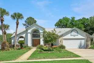 908 Almond Tree Cir, Orlando, FL 32835 - Photo 1