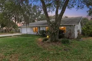 307 E Maple St, Davenport, FL 33837 - Photo 1
