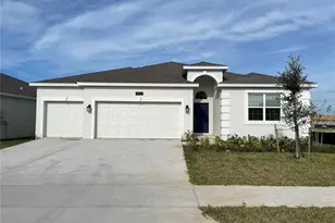 7152 Dilly Lake Ave, Groveland, FL 34736 - Photo 1
