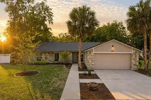 2901 Autumnwood Trail, Apopka, FL 32703 - Photo 1