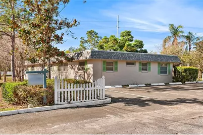 555 62nd Street S #103, Saint Petersburg, FL 33707 - Photo 1