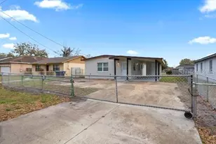 4536 Piedmont St, Orlando, FL 32811 - Photo 1