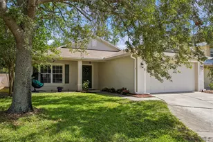 2523 Martins Run, Tavares, FL 32778 - Photo 1