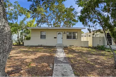 4826 S 8th Avenue S, Saint Petersburg, FL 33711 - Photo 1