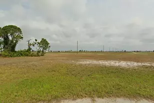 19 Macaw Dr, Placida, FL 33946 - Photo 1