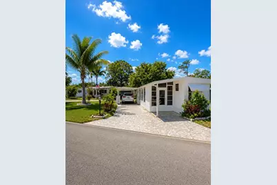 102 Lantern Place, North Fort Myers, FL 33917 - Photo 1