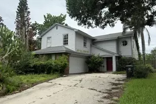 6588 Piccadilly Ln, Orlando, FL 32835 - Photo 1