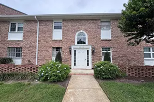 4380 Lake Underhill Rd, Orlando, FL 32803 - Photo 1