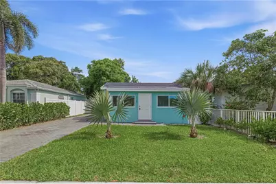335 NE 12th Avenue, Boynton Beach, FL 33435 - Photo 1