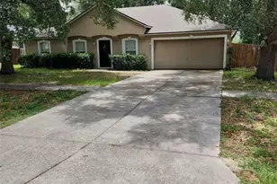 1411 S Mary St, Eustis, FL 32726 - Photo 1