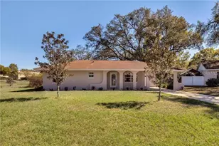 888 S Waterview Dr, Clermont, FL 34711 - Photo 1