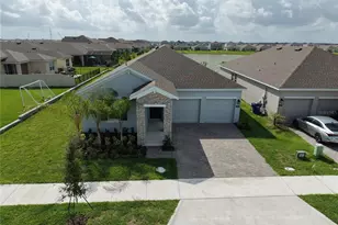 1831 Bright Sky Dr, Kissimmee, FL 34744 - Photo 1