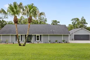 23710 Sundance Dr, Sorrento, FL 32776 - Photo 1