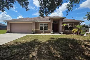 537 Hatchwood Dr, Haines City, FL 33844 - Photo 1