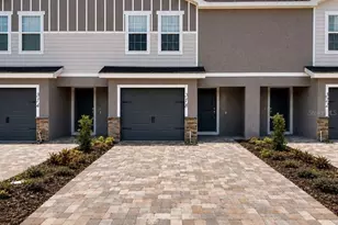 318 Chesapeake Dr, Saint Cloud, FL 34771 - Photo 1