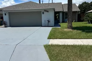 3218 Bearclaw Way, Kissimmee, FL 34746 - Photo 1