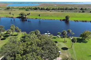 1025 Roberts Ln, Moore Haven, FL 33471 - Photo 1
