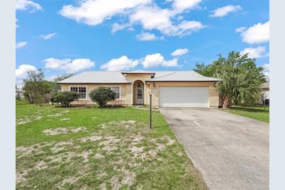 306 Oak Track Radial, Ocala, FL 34472 - Photo 1