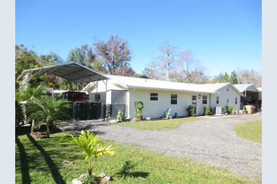 56239 Maple Road, Astor, FL 32102 - Photo 1