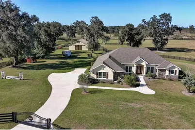 5570 NW 153rd Court, Morriston, FL 32668 - Photo 1