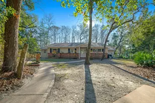 4275 E Riverside Dr, Dunnellon, FL 34434 - Photo 1