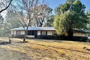 4530 NE 112th Ln, Anthony, FL 32617 - Photo 1