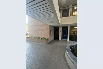 2226 E Silver Springs Boulevard, Ocala, FL 34470 - Photo 1