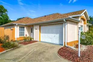 916 Cancun Ct, Lady Lake, FL 32159 - Photo 1