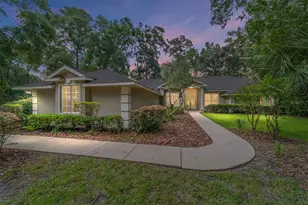 733 SE 67th Ln, Ocala, FL 34480 - Photo 1