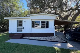 207 Salem St, Interlachen, FL 32148 - Photo 1