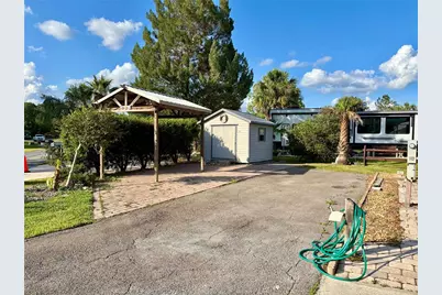 2927 NE 102nd Avenue Road, Silver Springs, FL 34488 - Photo 1