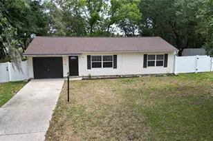 9 Pine Radial Ct, Ocala, FL 34472 - Photo 1