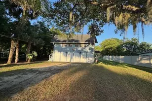 206 Plum Ave, Interlachen, FL 32148 - Photo 1