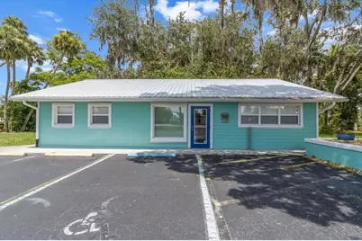 407 SW 1st Street, Crystal River, FL 34429 - Photo 1