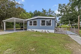 3655 E Larkwood Ct, Inverness, FL 34452 - Photo 1