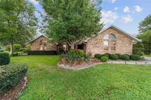 5980 NE 57th Loop, Silver Springs, FL 34488 - Photo 1