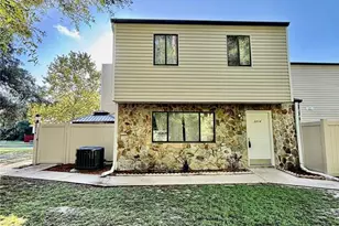 2214 NE 45th Ave, Ocala, FL 34470 - Photo 1