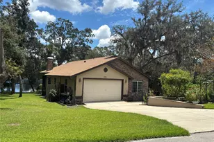 5891 SE 166th Ct, Ocklawaha, FL 32179 - Photo 1