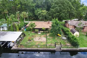 10090 S Riviera Point, Homosassa, FL 34448 - Photo 1