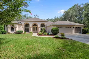 3323 W Blossom Dr, Beverly Hills, FL 34465 - Photo 1