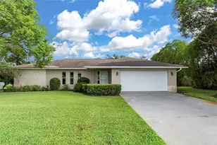 8505 E Sandpiper Dr, Inverness, FL 34450 - Photo 1