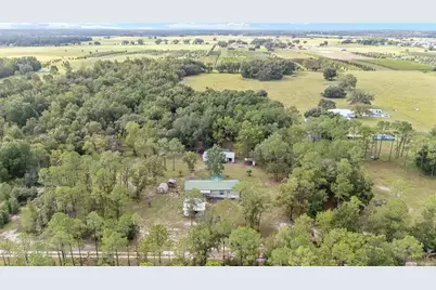 20490 NW 27th Street, Morriston, FL 32668 - Photo 1