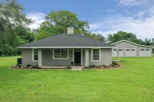 9211 NE 12th Ct, Ocala, FL 34479 - Photo 1